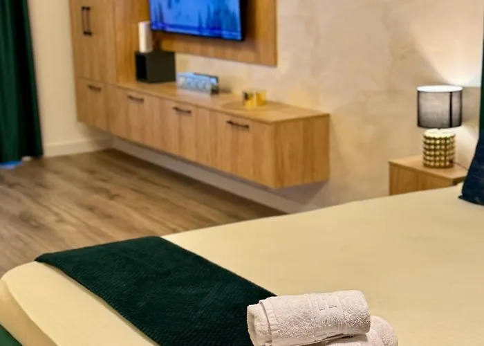 Sholiday Sky Panoramic New Building Private Parking